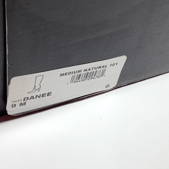 Nine West Woman’s Danee Dress Boots Medium Natural Size 9 M - Picture 6 of 7